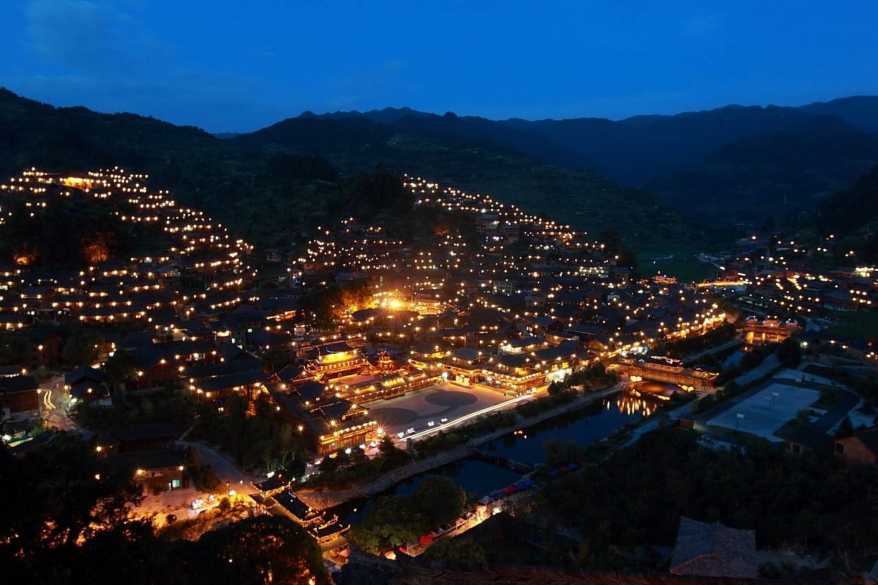 小七孔+西江纯玩两日游